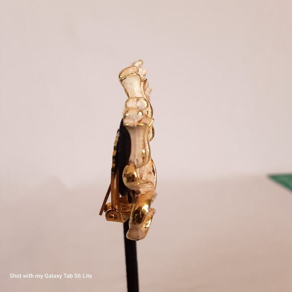 Distressed Karou Anke Tulip Earrings Clip Ons - Picture 2 of 11